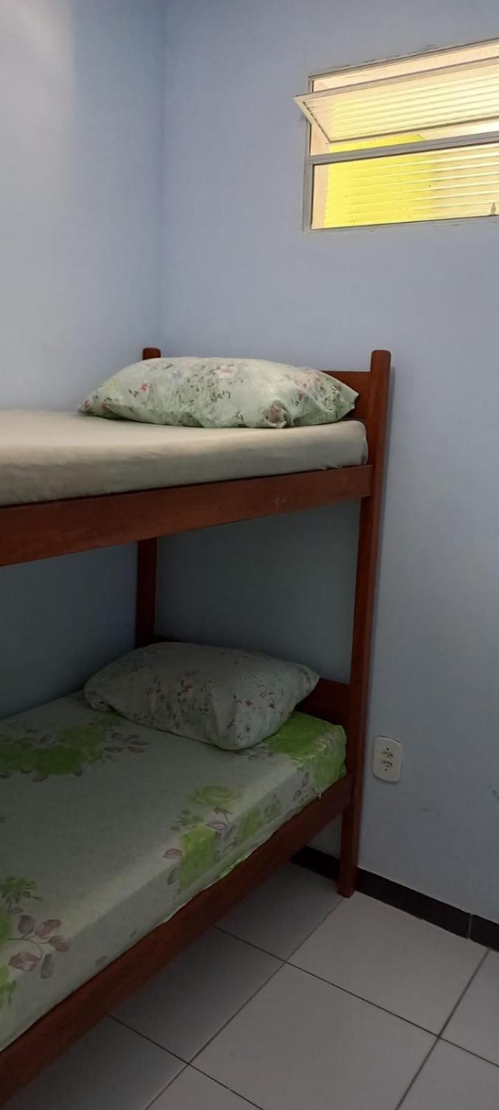 Tres Quartos Apartamento *